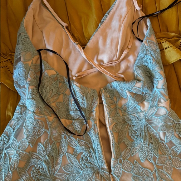 Blue lace floral dress - Picture 6 of 9